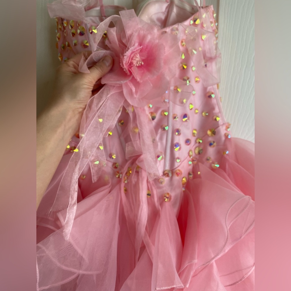 Women’s Prom Dress - Picture 3 of 4